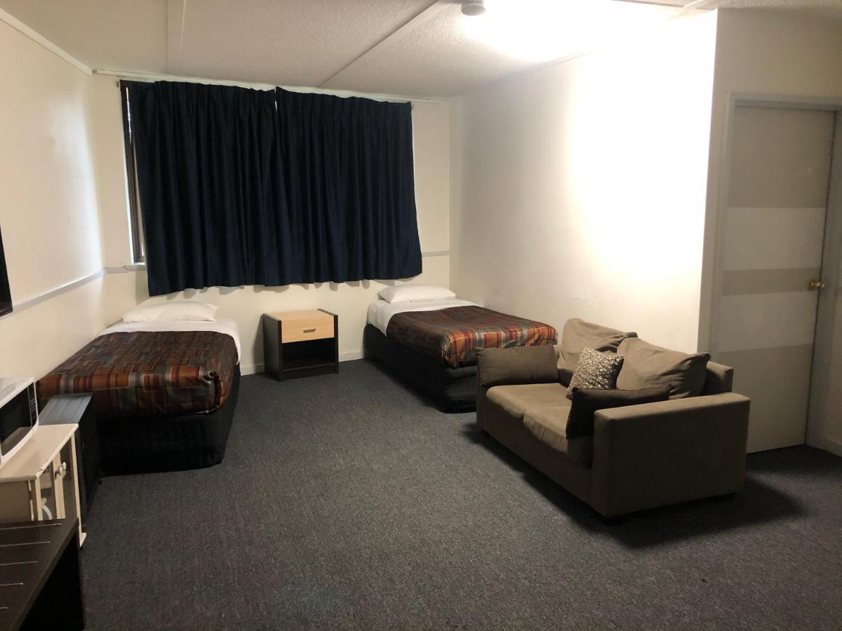 Parkside Inn Motel Melbourne Buitenkant foto