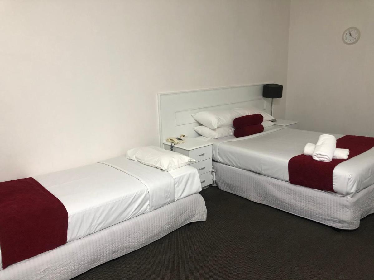 Parkside Inn Motel Melbourne Buitenkant foto