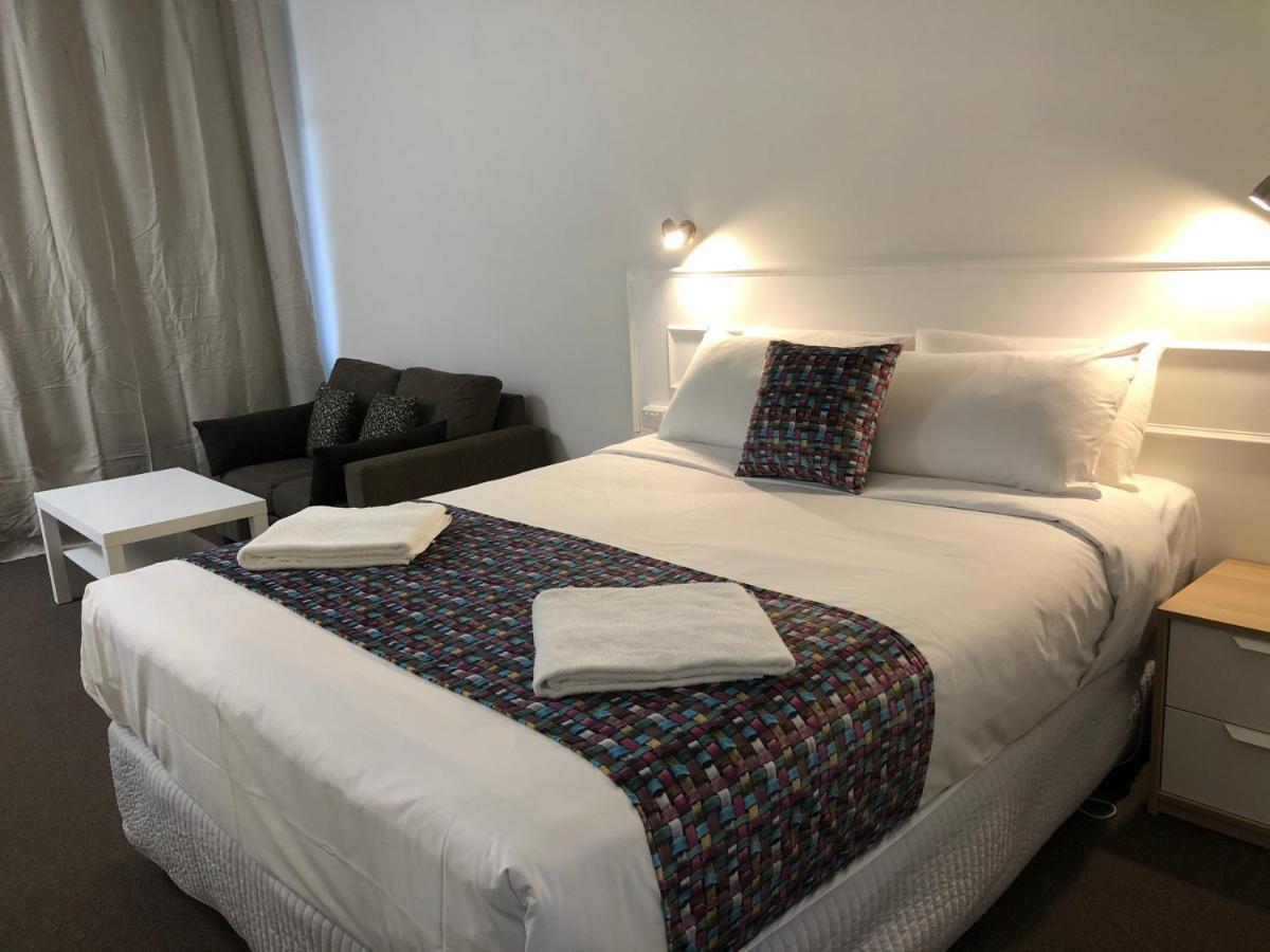 Parkside Inn Motel Melbourne Buitenkant foto
