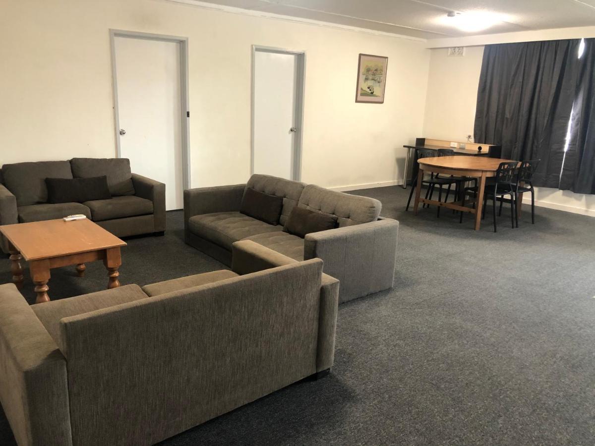 Parkside Inn Motel Melbourne Buitenkant foto