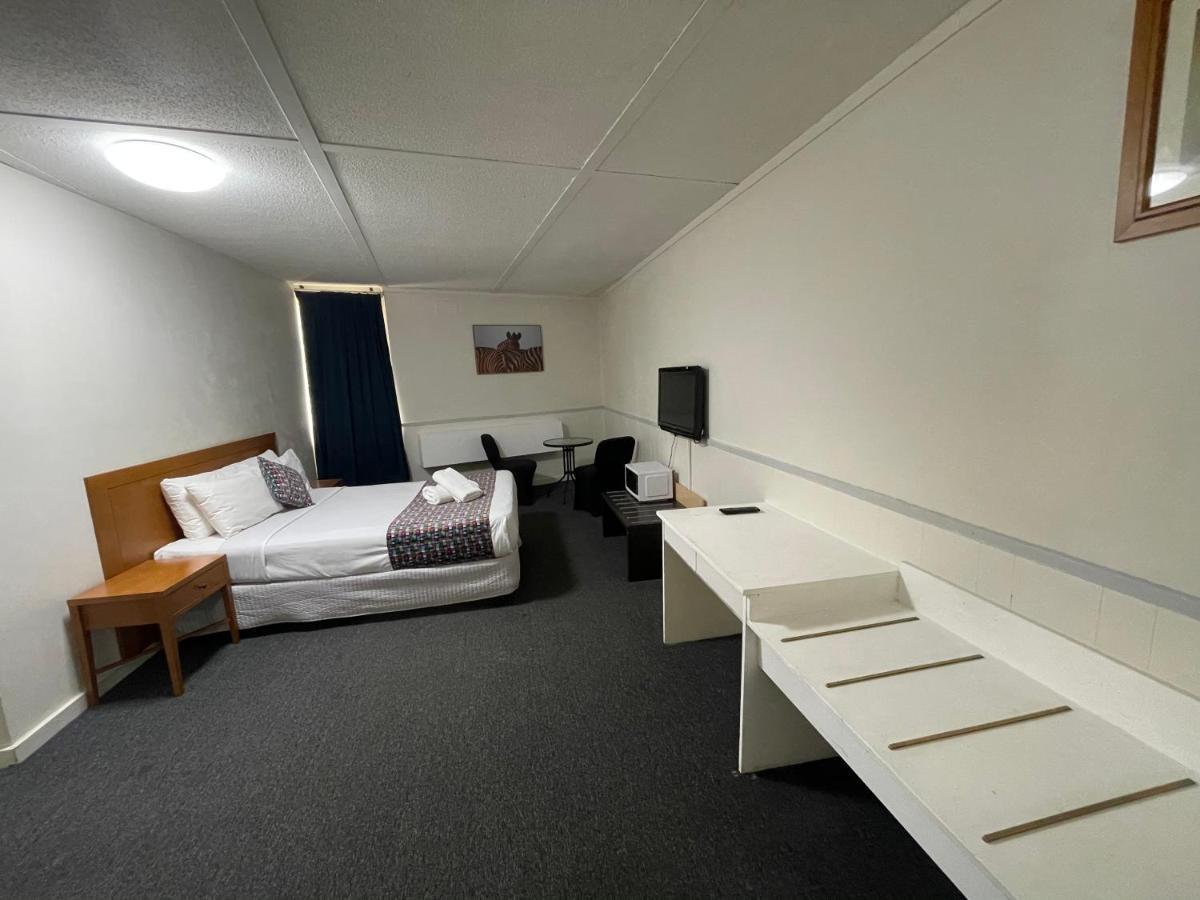 Parkside Inn Motel Melbourne Buitenkant foto