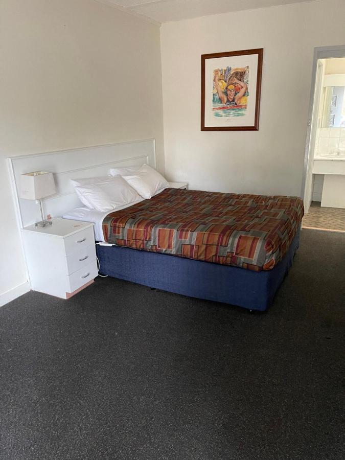 Parkside Inn Motel Melbourne Buitenkant foto
