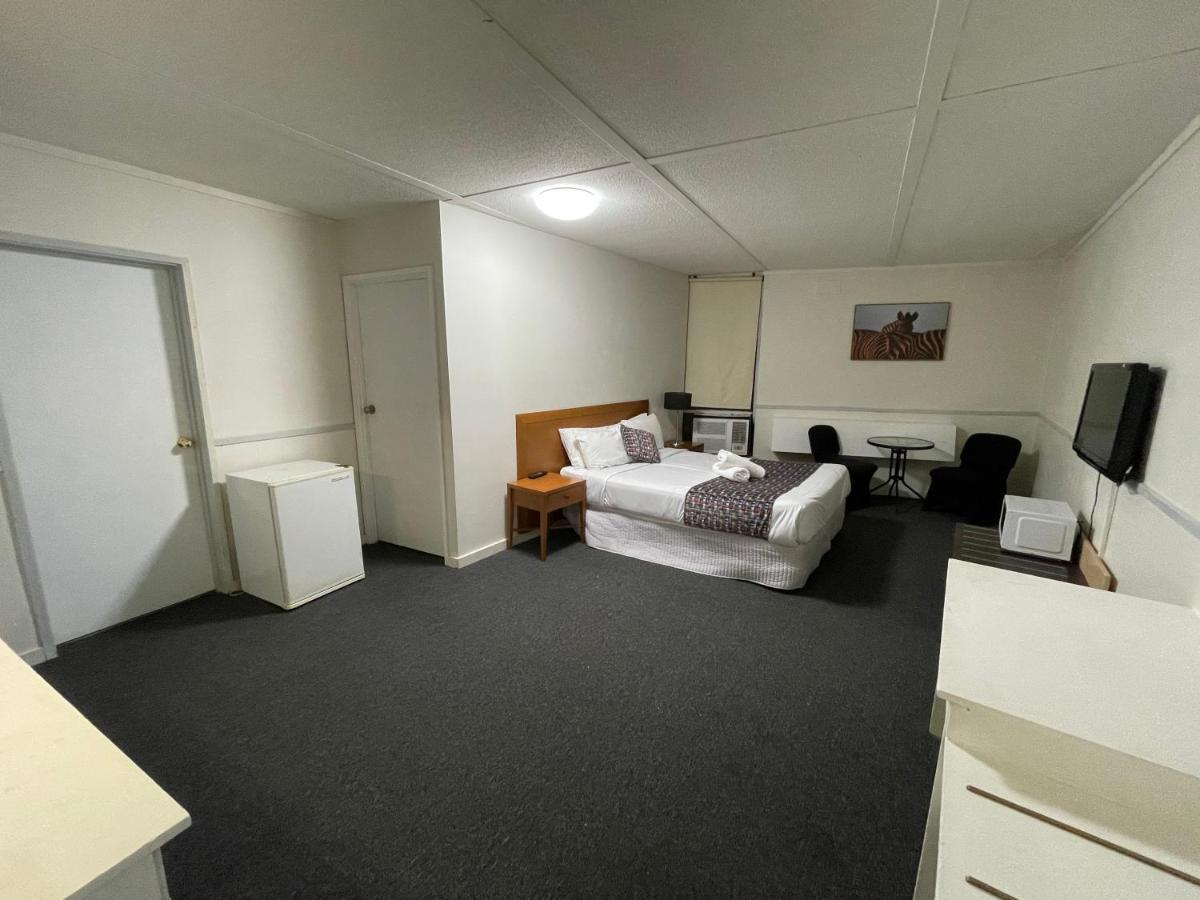 Parkside Inn Motel Melbourne Buitenkant foto