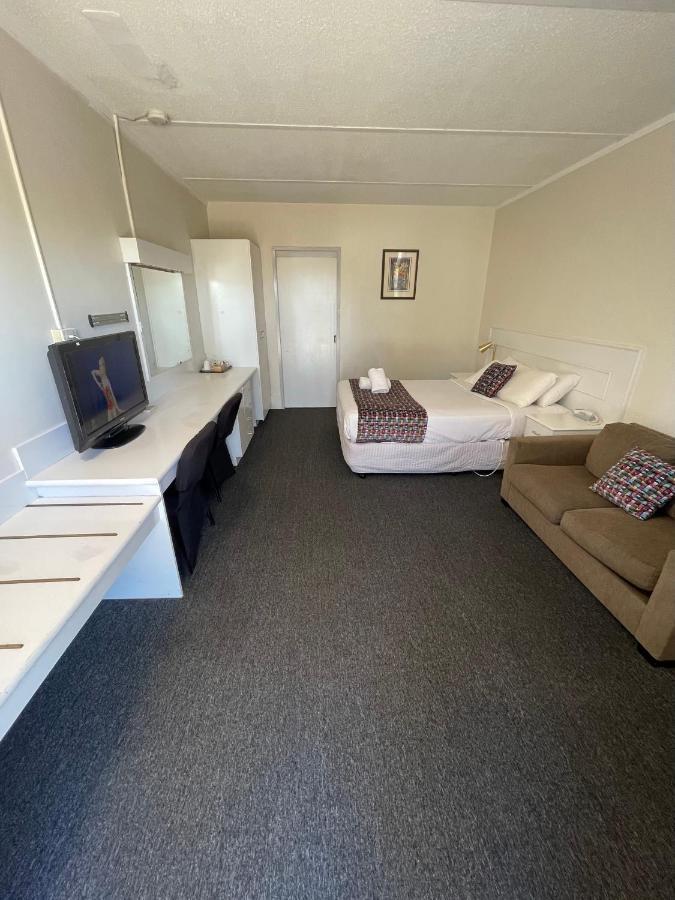 Parkside Inn Motel Melbourne Buitenkant foto
