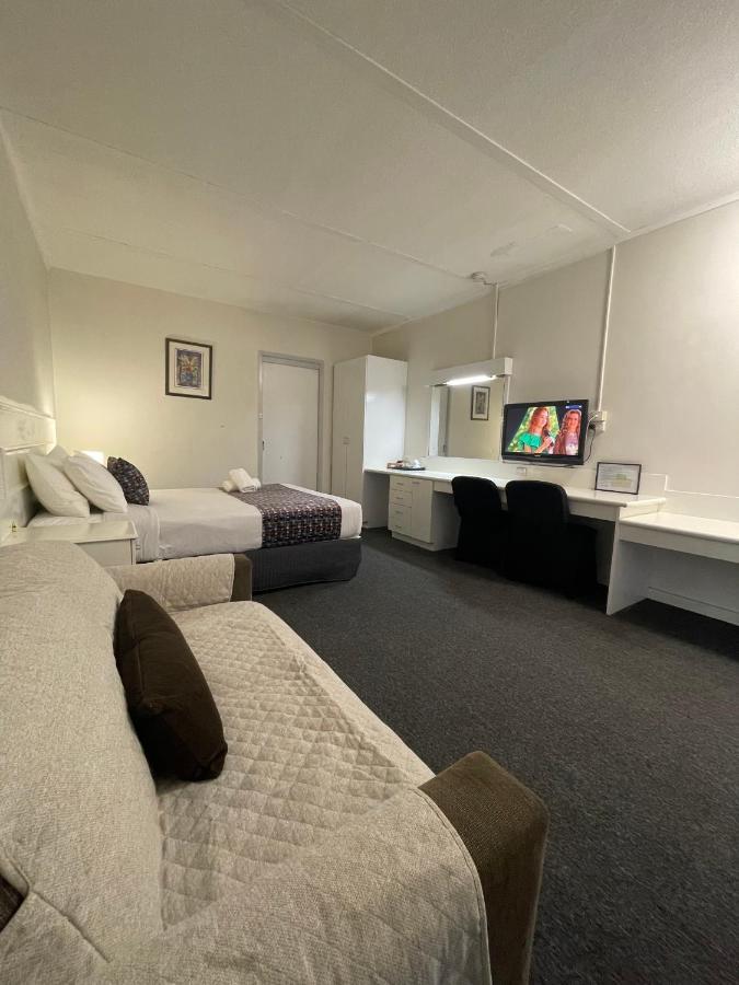 Parkside Inn Motel Melbourne Buitenkant foto