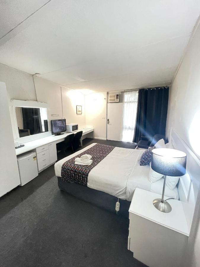 Parkside Inn Motel Melbourne Buitenkant foto